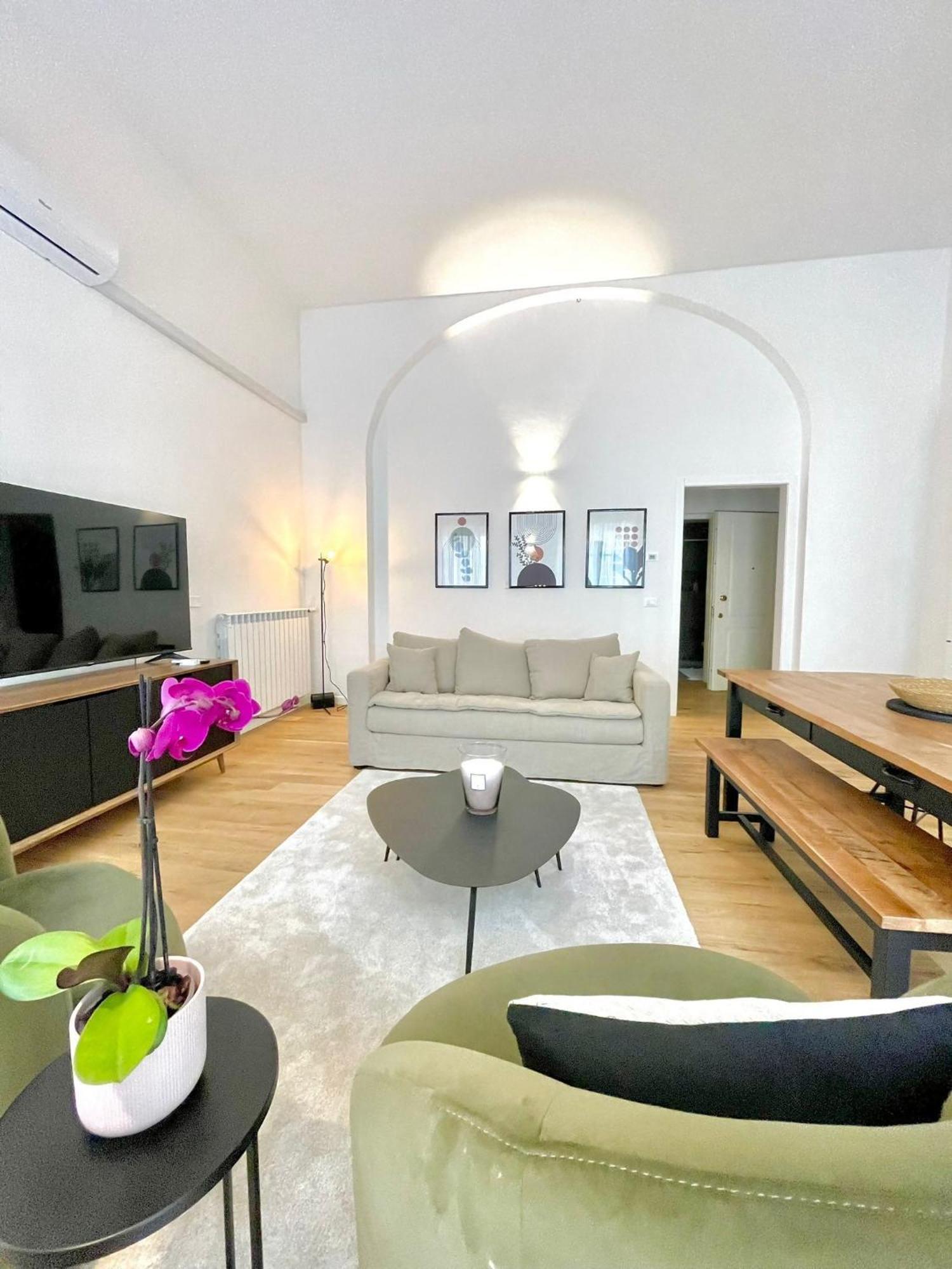 I Marmi New Royal Design Apartment Livorno Bagian luar foto