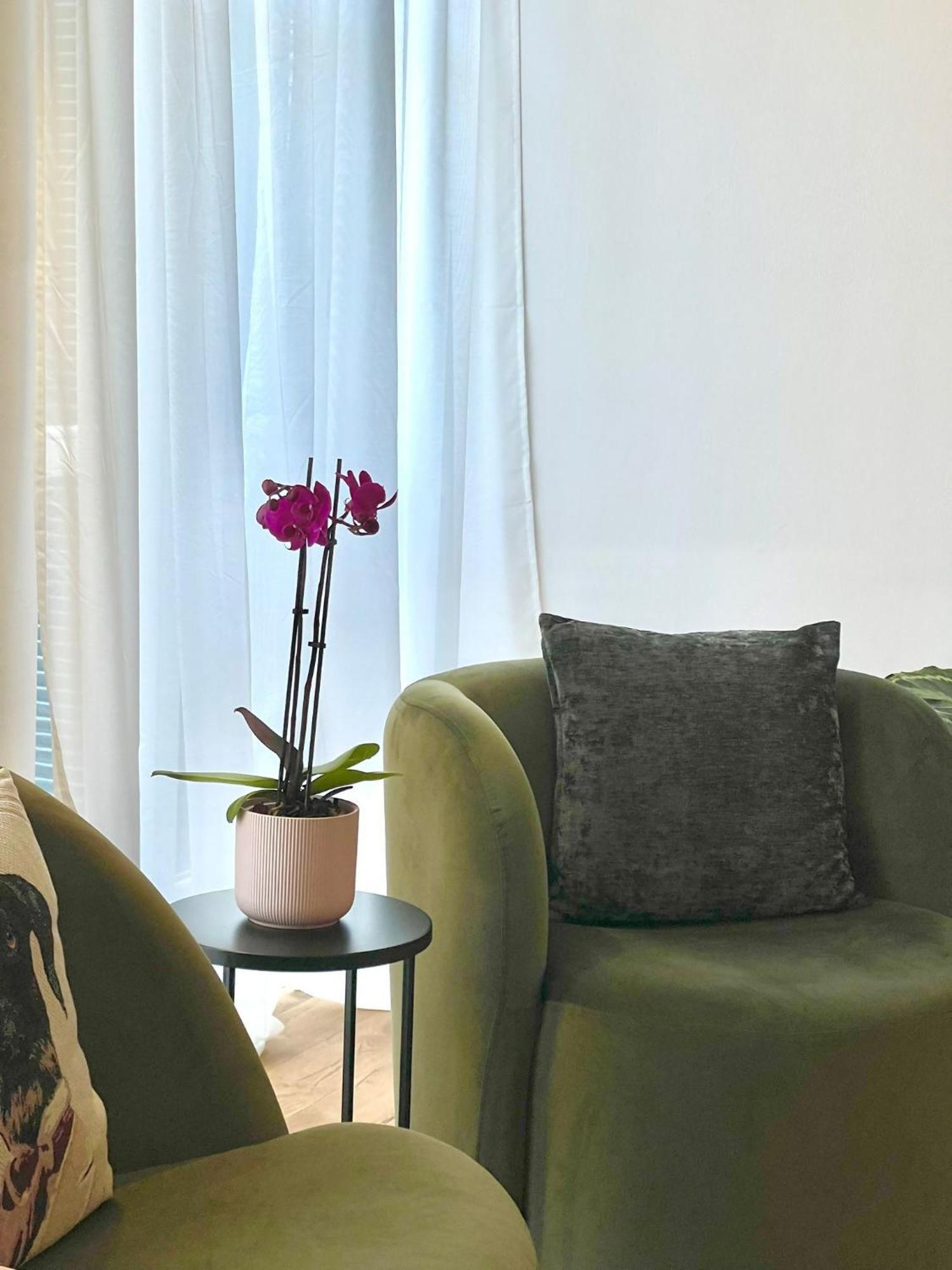 I Marmi New Royal Design Apartment Livorno Bagian luar foto