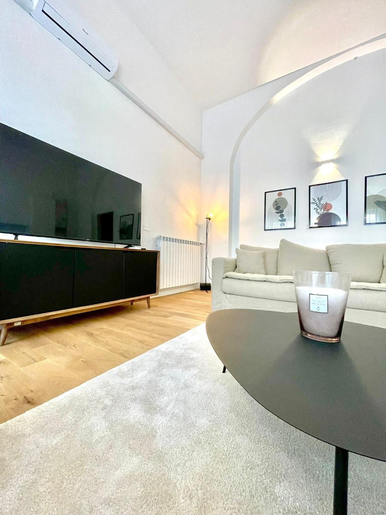 I Marmi New Royal Design Apartment Livorno Bagian luar foto