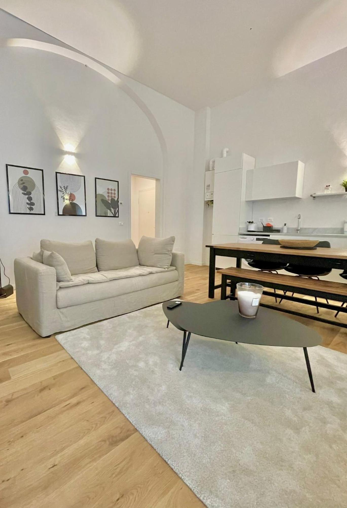 I Marmi New Royal Design Apartment Livorno Bagian luar foto