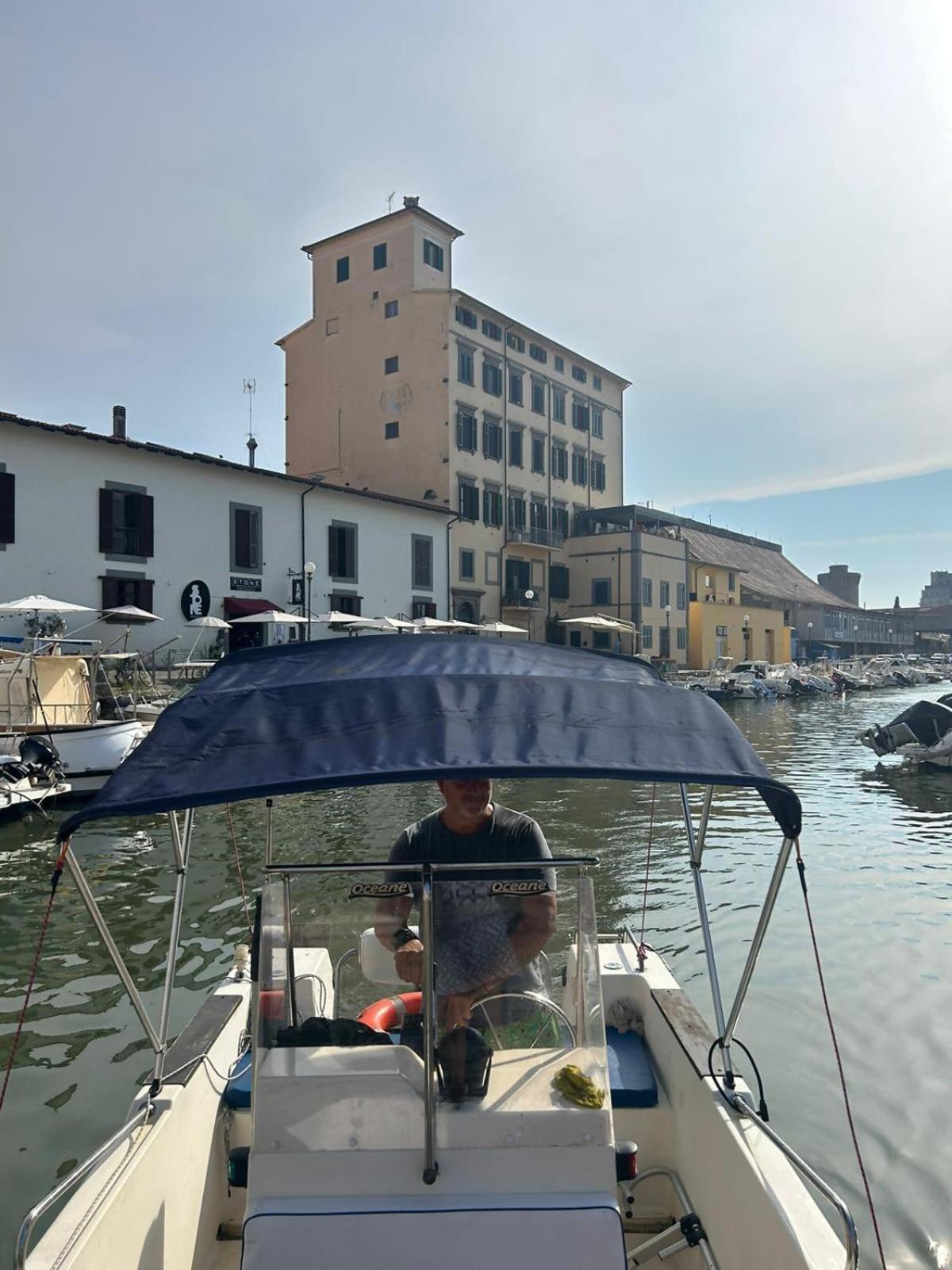 I Marmi New Royal Design Apartment Livorno Bagian luar foto
